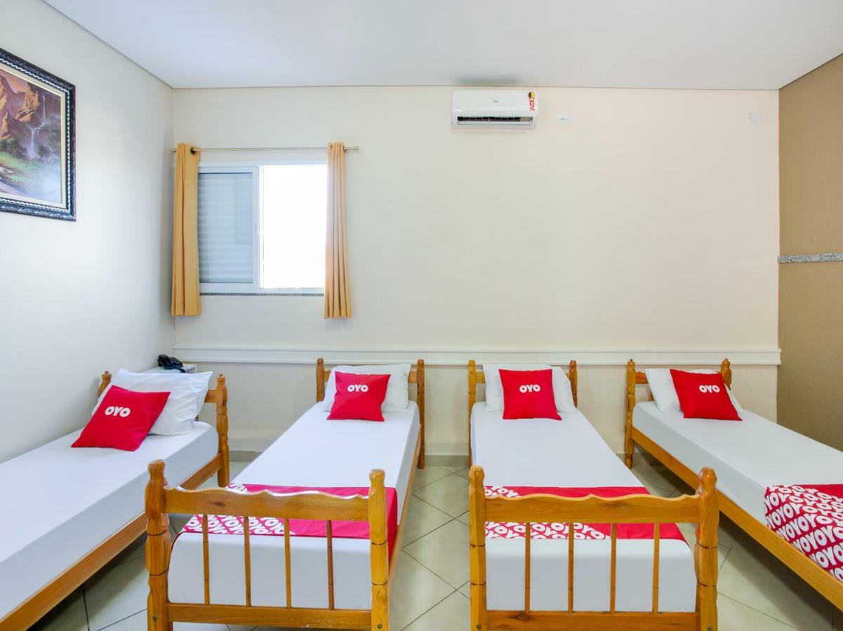 Oyo Hotel Dayse Santana de Parnaíba Buitenkant foto