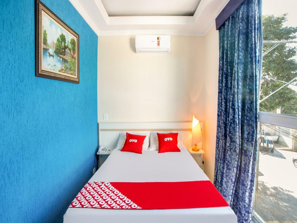 Oyo Hotel Dayse Santana de Parnaíba Buitenkant foto