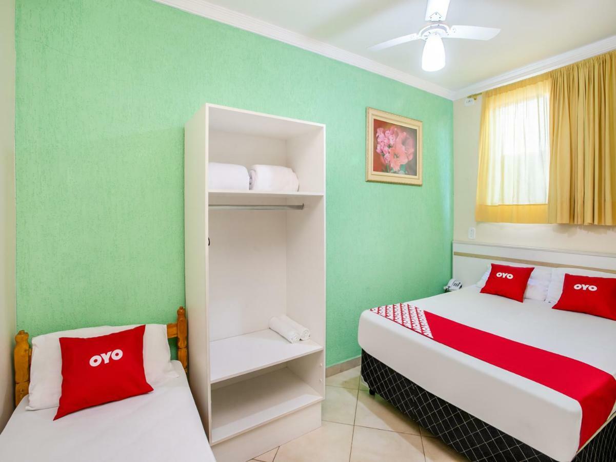 Oyo Hotel Dayse Santana de Parnaíba Buitenkant foto